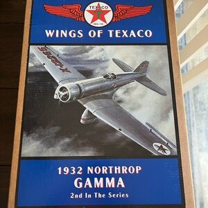 Wings of Texaco 1932 Northrop Gamma Model